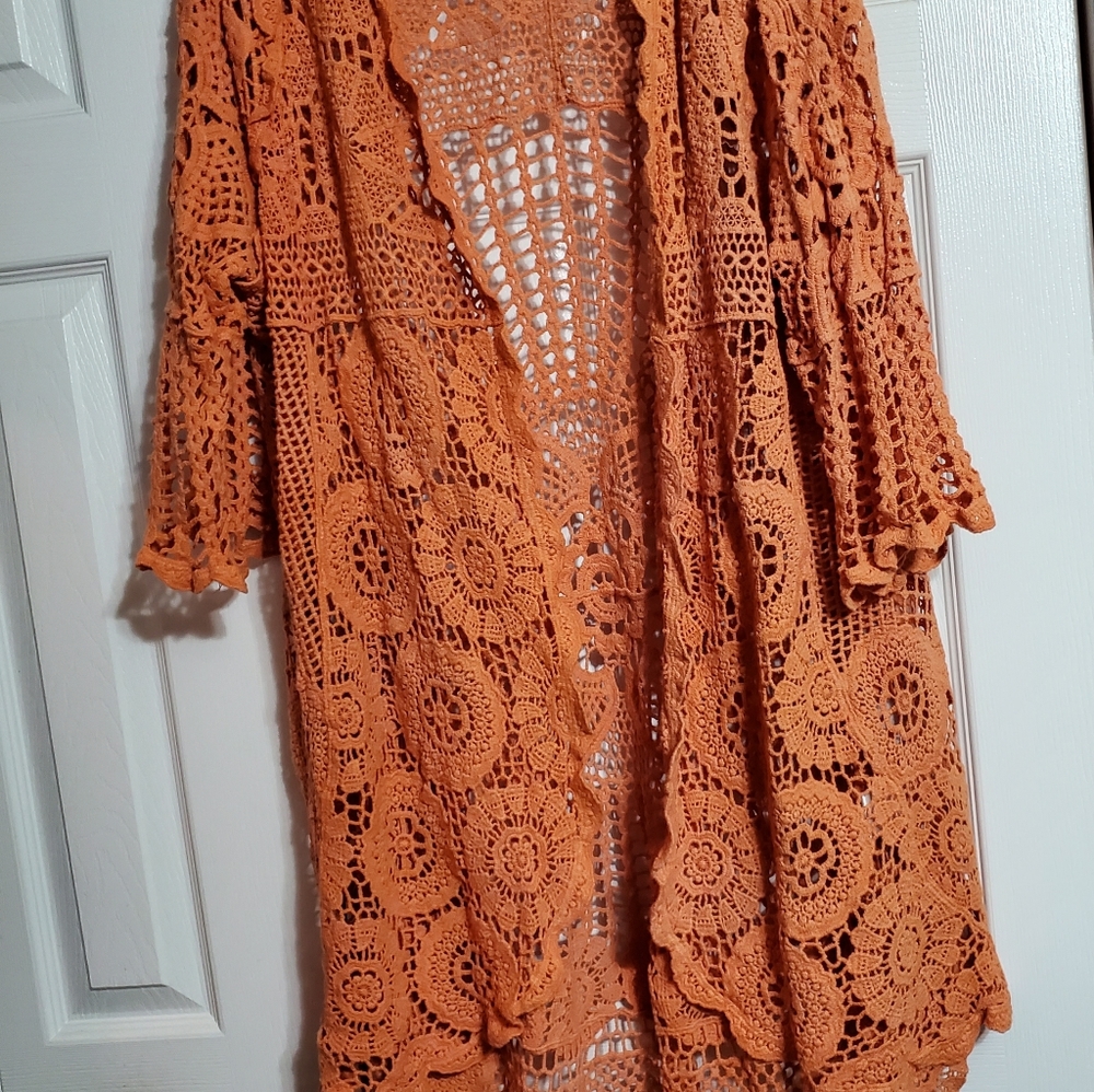 Women's OS Plus size Crochet kimono/cardigan in Rust - Picture 3 of 6